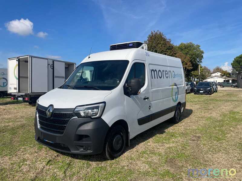 RENAULT Master - T35 2.3 dCi 135 CV L2 H2 FRIGO 35 Q COIBENTATO - usato