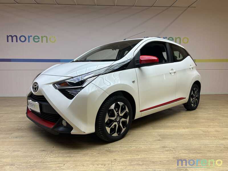 TOYOTA Aygo - 1.0 72 CV x-play - usato