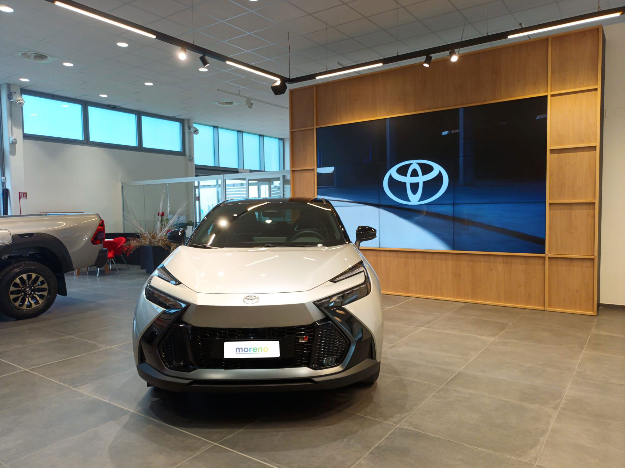 Toyota C-HR: Innovazione, design e sostenibilità