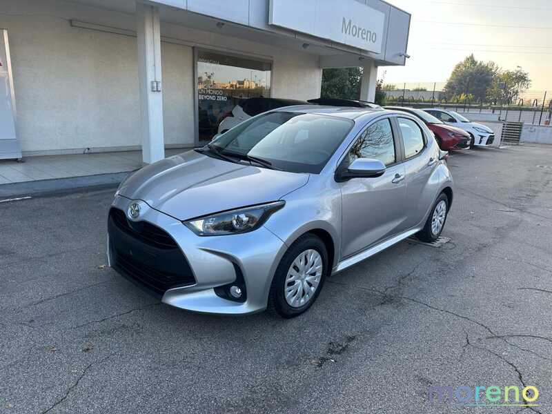 TOYOTA Yaris - 1.0 Active - usato