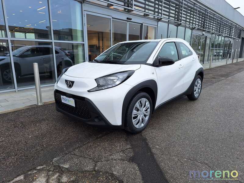 TOYOTA Aygo X - 1.0 Active 72 CV - km 0