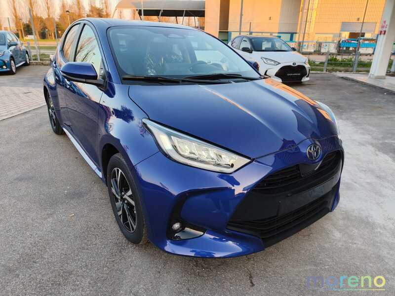 TOYOTA Yaris - 1.5h Trend - km 0